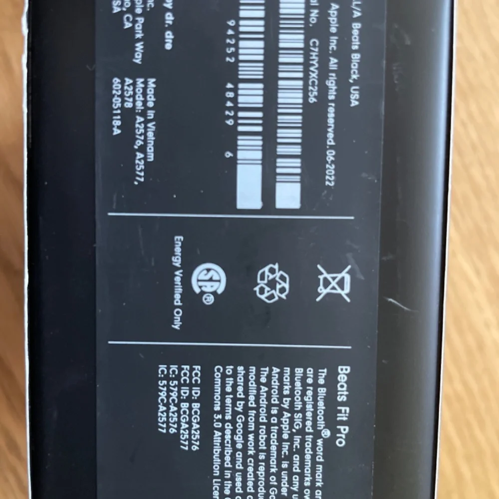 Beats Fit Pro - Picture 2 of 2